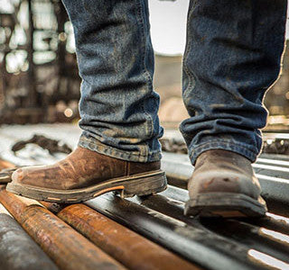 Boot jack work outlet boots